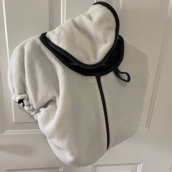 Cozy Infant Car Seat Cover - Gray Quilt - Reversible - Baby Car Seat Cover - Picture 5 of 10